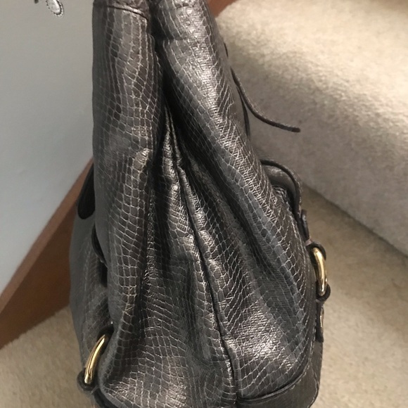 Gianni Bini Large Metallic Handbag with Gold-tone Hardware - Picture 4 of 11